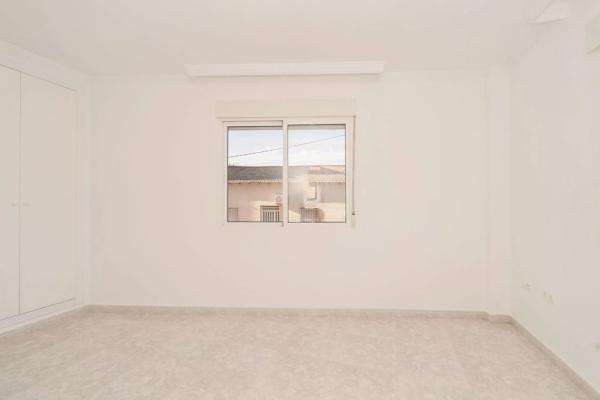 Piso en avenida de la Libertad