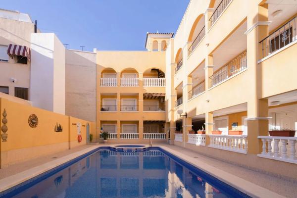 Piso en calle Comunidad Europea