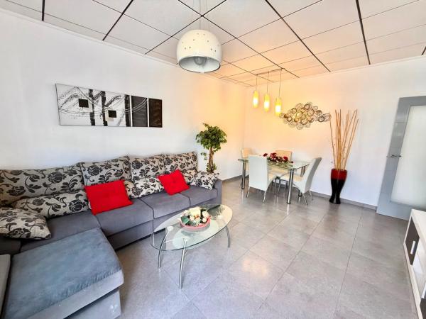 Chalet pareado en calle Cgo Carlos Irle