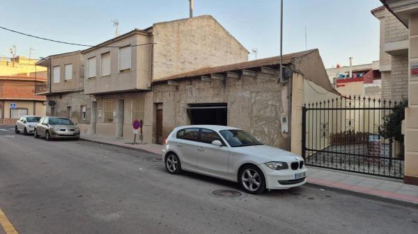 Casa independiente en calle Juan Ramón Jiménez