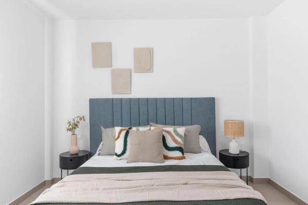 Chalet adosado en calle Infanta Elena