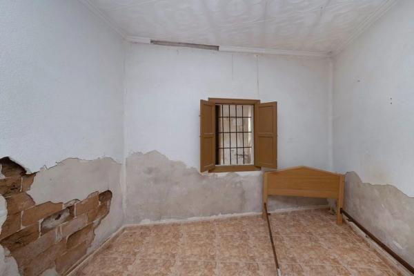 Chalet pareado en calle Gabriel Miró