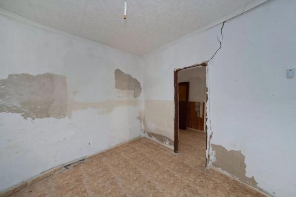 Chalet pareado en calle Gabriel Miró