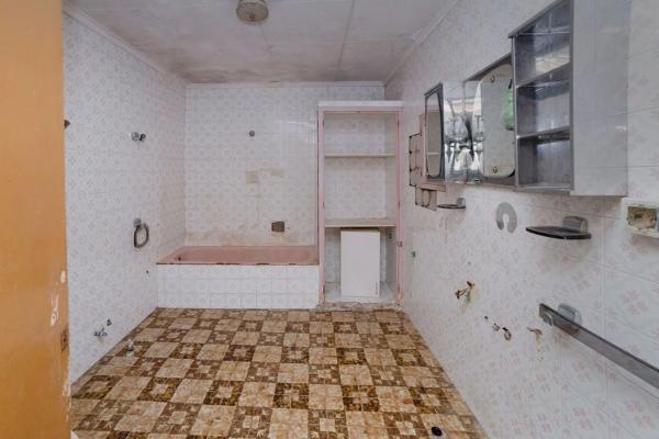 Chalet pareado en calle Gabriel Miró