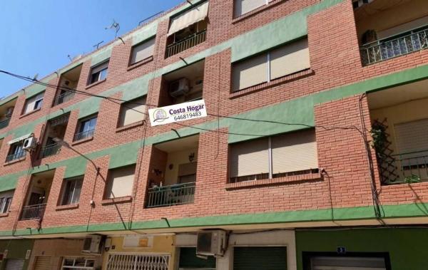 Piso en calle San Fulgencio