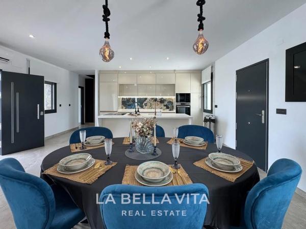 Casa independiente en Vía