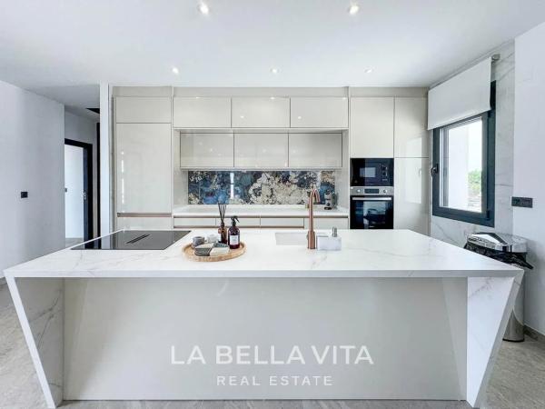 Casa independiente en Vía