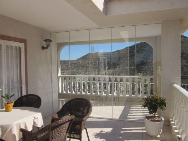 Casa independiente en travesía Calle Rubi, 8