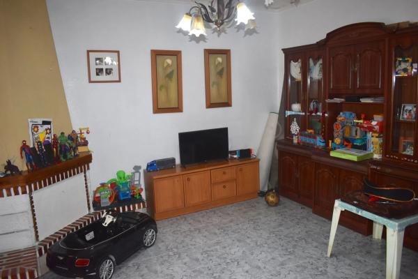 Chalet adosado en calle Vistabella, 18