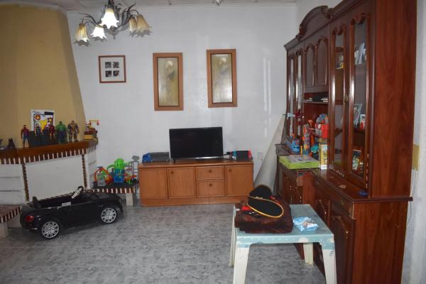 Chalet adosado en calle Vistabella, 18