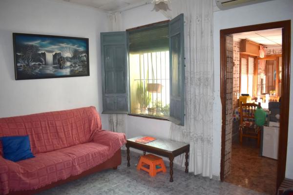 Chalet adosado en calle Vistabella, 18