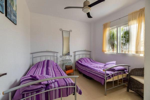 Casa independiente en travesía Calle Rubi, 8