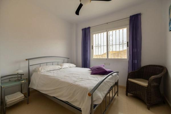 Casa independiente en travesía Calle Rubi, 8