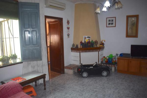 Chalet adosado en calle Vistabella, 18