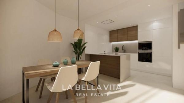 Casa independiente en calle General Joaquin Sansano, 9