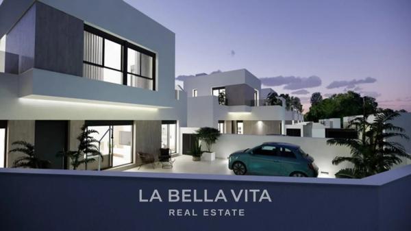 Casa independiente en calle General Joaquin Sansano, 9