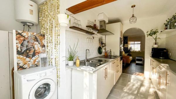 Chalet en calle Oslo - Urb. La Marina s/n