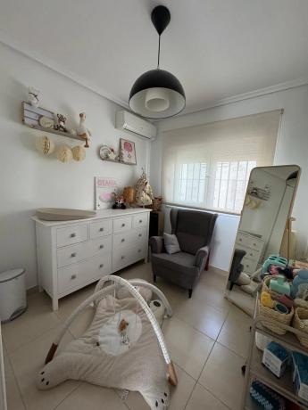 Casa independiente en calle Luis Buñuel