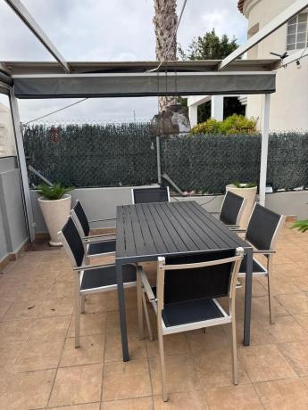 Casa independiente en calle Luis Buñuel