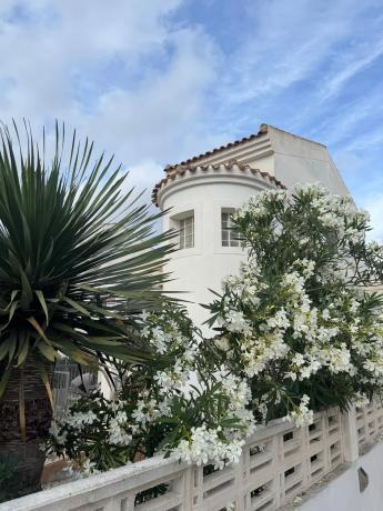 Casa independiente en calle Luis Buñuel