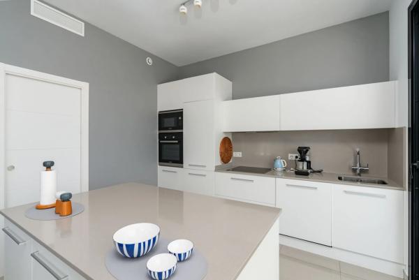 Casa independiente en calle Berruguete, 13