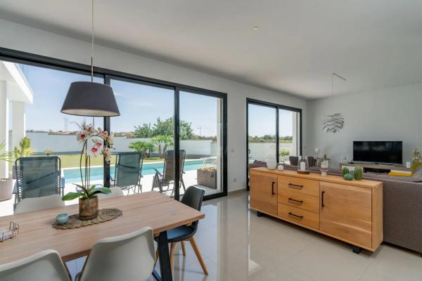 Casa independiente en calle Berruguete, 13