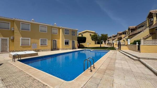 Piso en San Miguel de Salinas