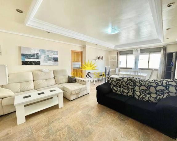 Piso en Barrio Puerto Deportivo