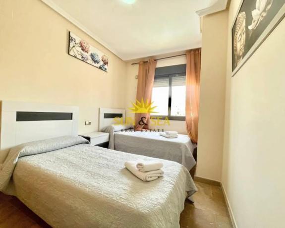 Piso en Barrio Puerto Deportivo