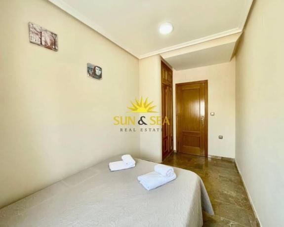 Piso en Barrio Puerto Deportivo