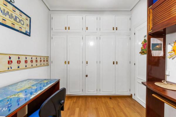 Piso en calle José Martínez Ruiz Azorín s/n