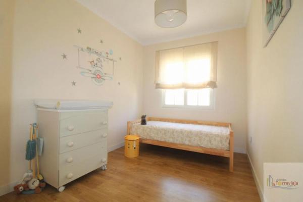 Piso en Barrio La Veleta