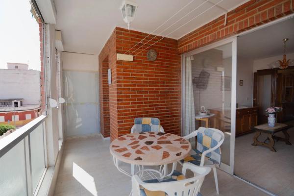 Piso en calle Almoradí