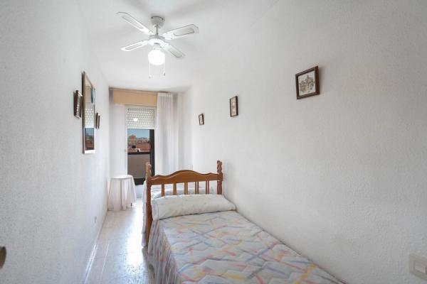 Piso en calle Almoradí