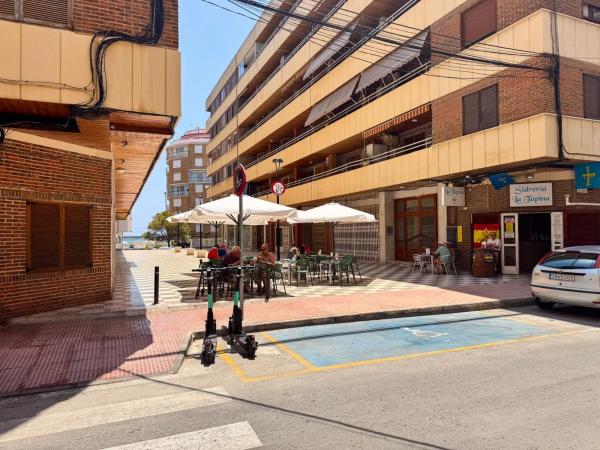 Piso en calle San Miguel de Salinas