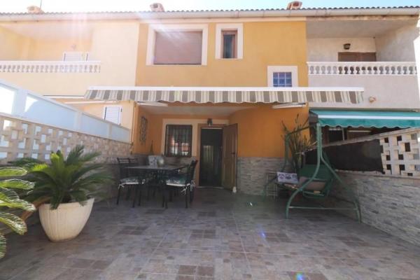 Chalet en calle Urbano Arregui