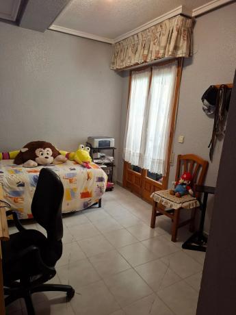 Dúplex en calle Jacarilla, 5