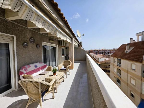 Ático en Barrio El Acequión