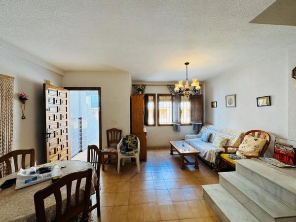 Dúplex en calle el Raspallon