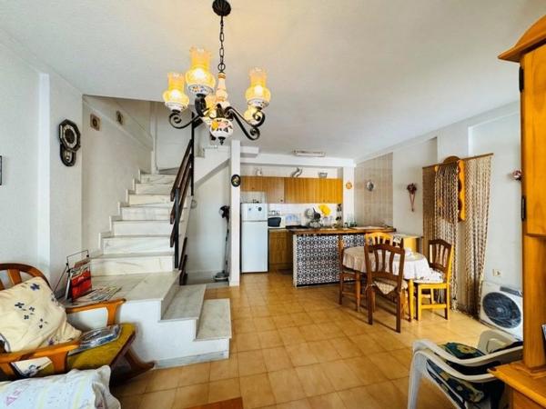 Dúplex en calle el Raspallon