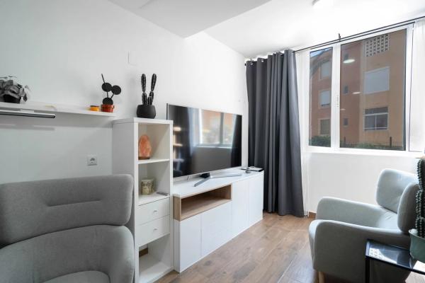 Estudio en avenida de Inglaterra