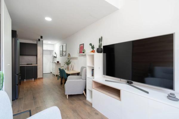 Estudio en avenida de Inglaterra