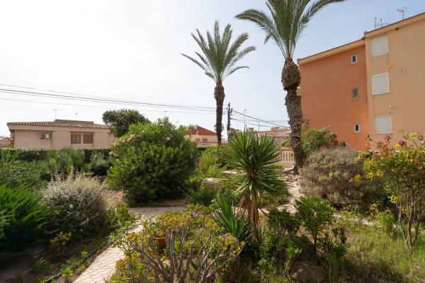 Estudio en avenida de Inglaterra