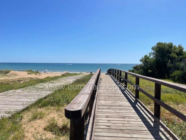 Piso en avenida del Mediterráneo
