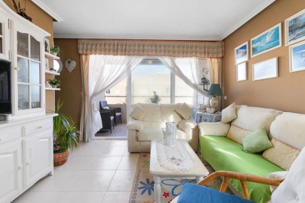 Ático en Barrio Cabo Cervera