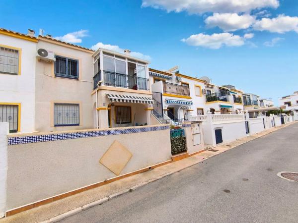 Ático en calle Victor Garcia Villalgordo, 98