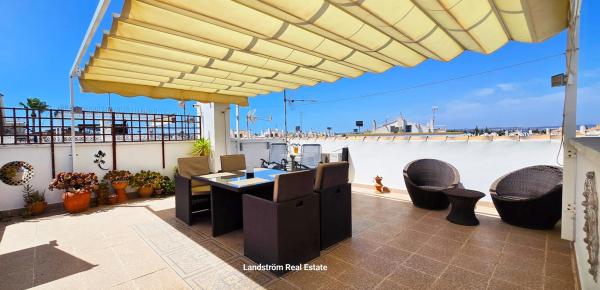 Ático en calle Otelo, 22