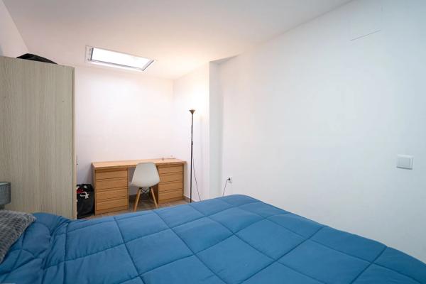 Chalet adosado en calle Saeta