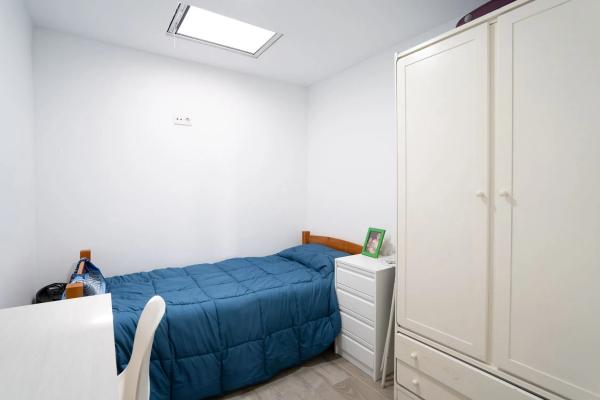 Chalet adosado en calle Saeta