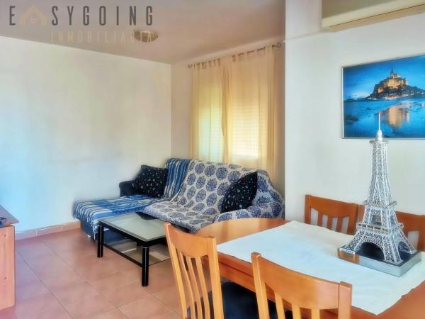 Chalet adosado en calle las Abubillas